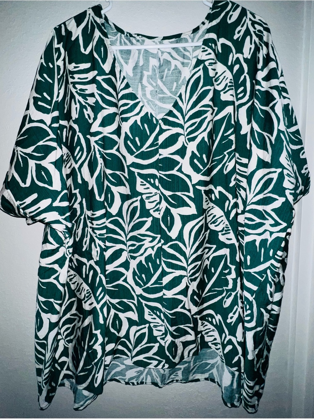 1X green blouse